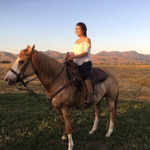 Meet your Posher, Mercedes